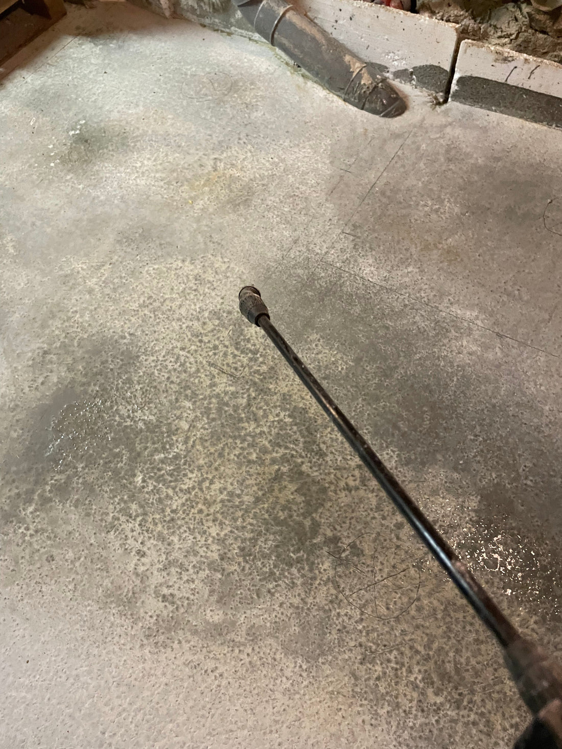 Durcisseur de chape béton et minéralisateur de surface